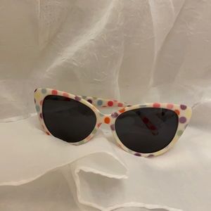 Polka dot car eye sunglasses